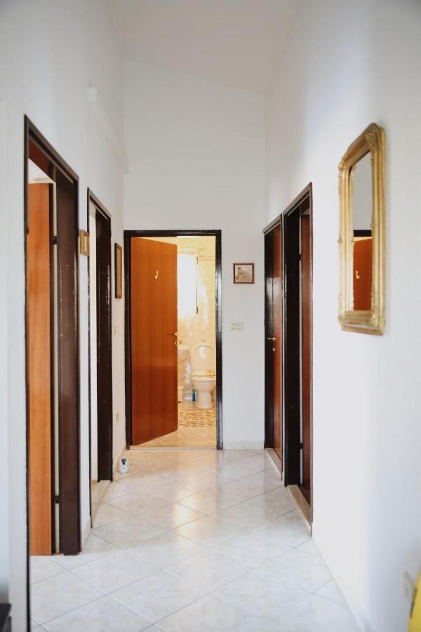 Apartment Blanka With A Beautiful View Of Trogir Kültér fotó